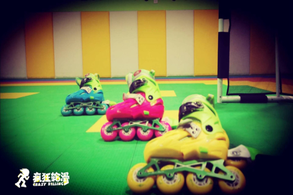 疯狂轮滑加盟费