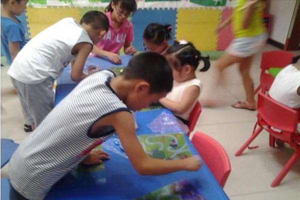 能量娃幼儿园加盟