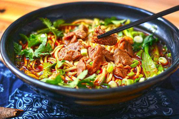 良金牧场牛肉面加盟费