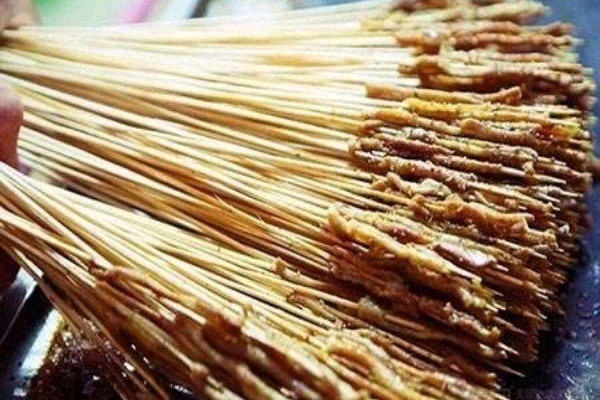 烤二代秘制烤鸭肠加盟费