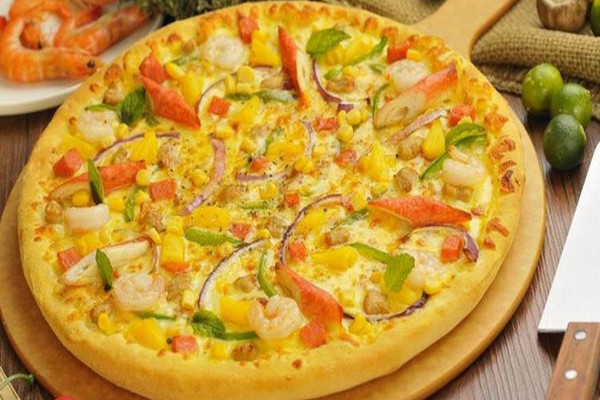 酷酷比萨加盟费