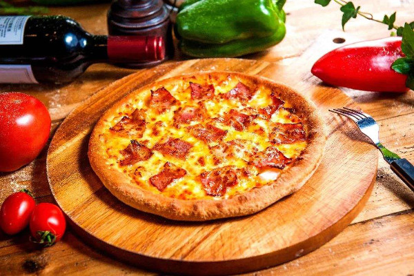 家必得比萨加盟费