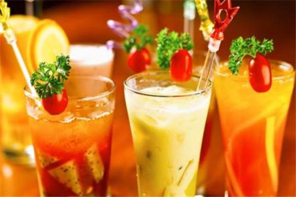 雷幻茶饮加盟店