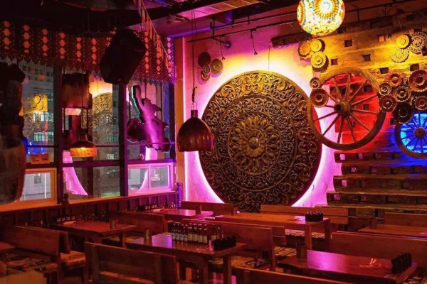 海伦司小酒馆加盟费