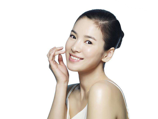 西拓美容加盟店