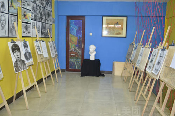 艺鸣美术培训加盟