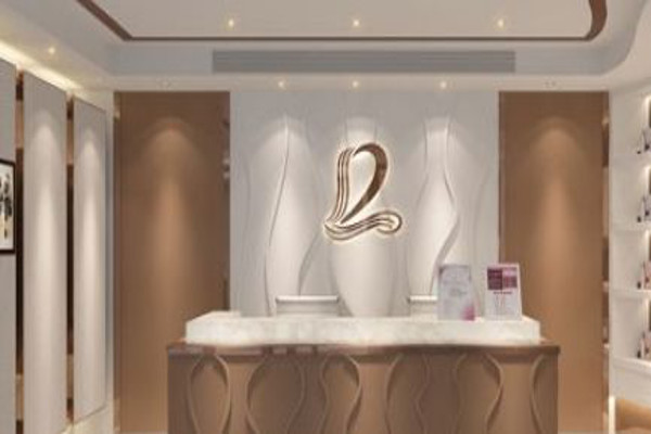 姿华诗美容院加盟费