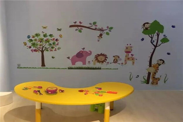 亲宝宝小儿推拿加盟费