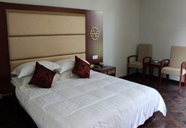 半岛游艇会酒店加盟费