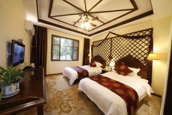 君临锦绣酒店加盟费