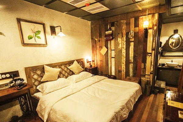 江湖酒店加盟费