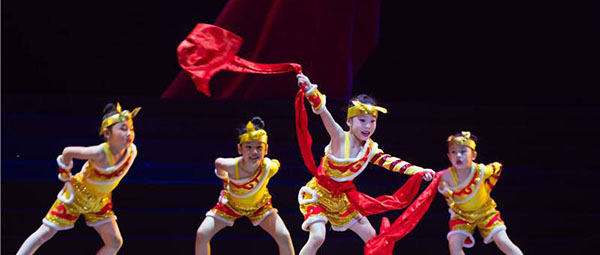 六一艺术团加盟店