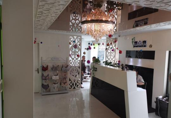 壹点壹美容院加盟门店