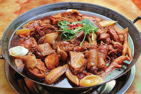 日月铁锅柴鸡加盟费