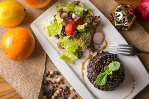 四季轻食店加盟