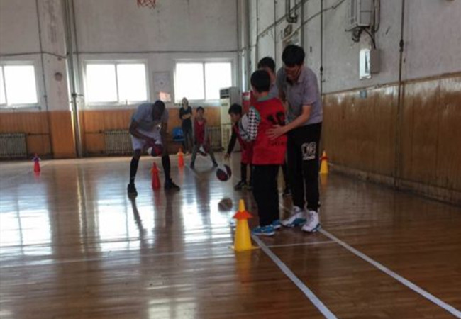 KIDSKING外教篮球培训加盟费