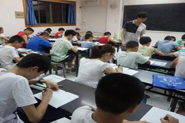 朱春晖练字加盟