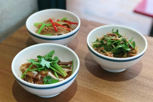 霸碗盖码饭加盟店