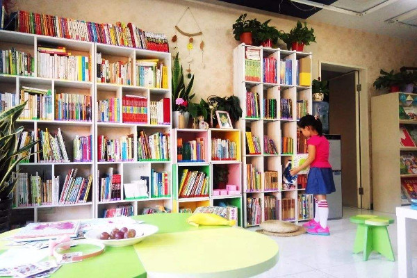 初阅读绘本馆加盟费