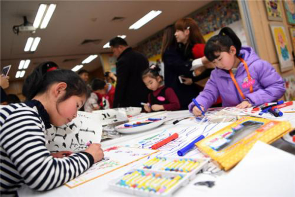 姜宏少儿美术加盟费