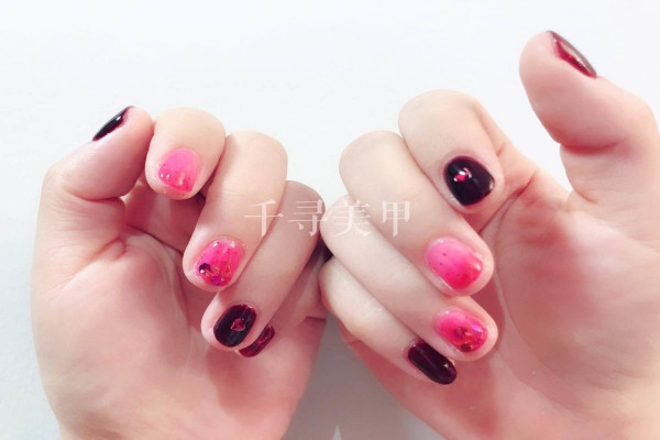 千寻美甲加盟费