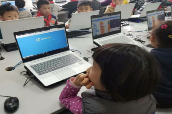 哈罗少儿编程加盟店