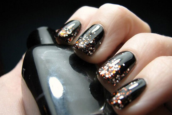 臣彩美甲加盟店