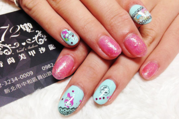 72变美甲加盟费