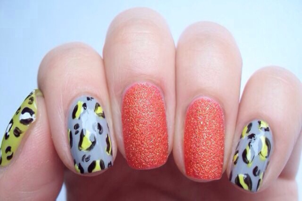 雅彤美甲加盟店