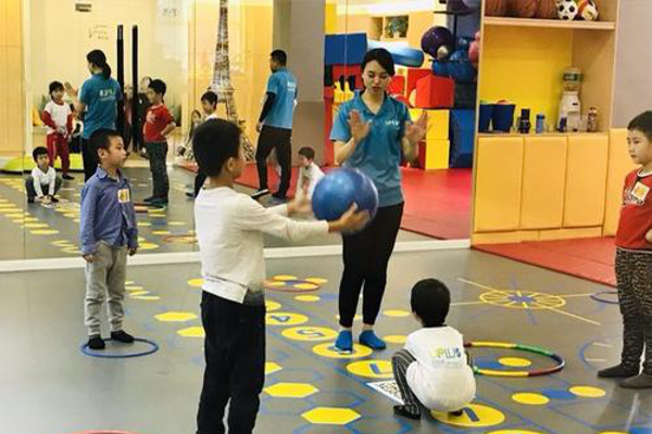 伯格曼儿童运动成长中心加盟费