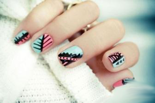 爵色美甲加盟费