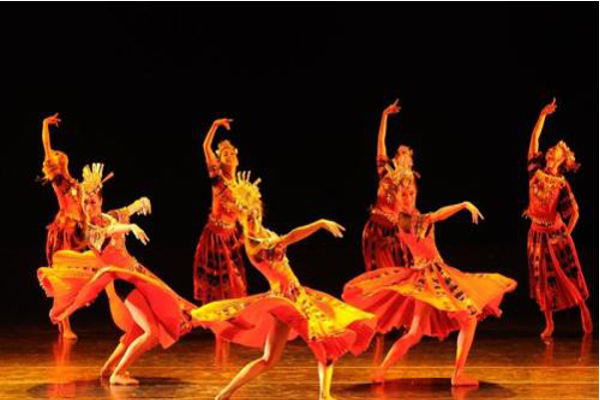 艺都舞蹈加盟费