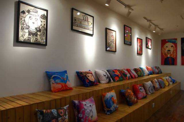 乐涂涂美术中心加盟费