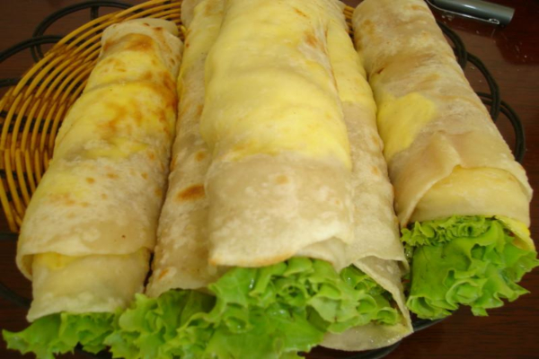 小兄弟鸡蛋灌饼加盟费