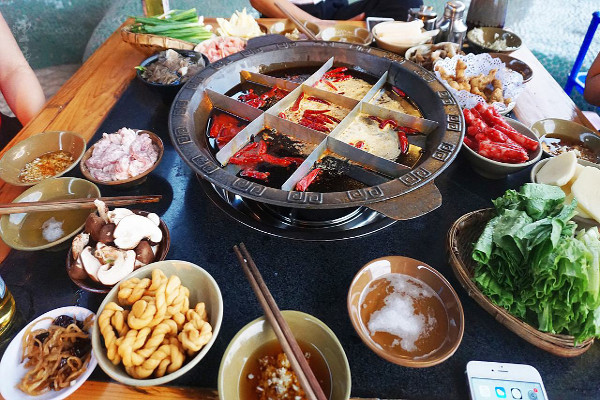 汇山城老火锅加盟费