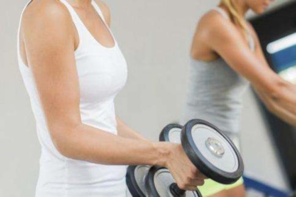 阳光依娜减肥加盟费