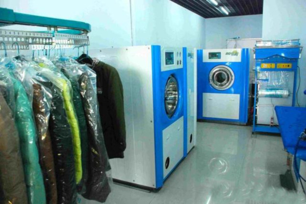 小鱼儿洗衣馆加盟费