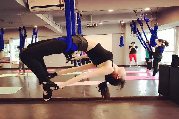 舞佳舞舞蹈培训中心加盟