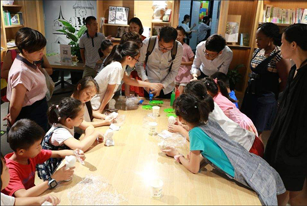 朗讯少儿英语加盟店