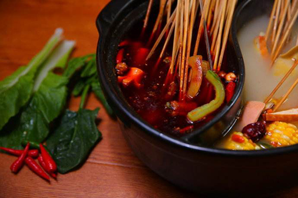 口水留砂锅串串香加盟店