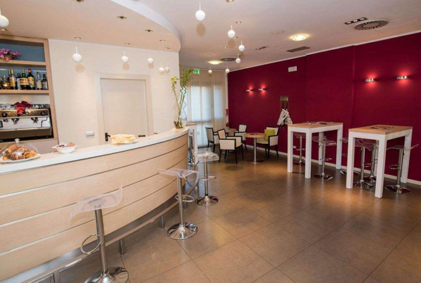 费拉拉餐厅加盟店