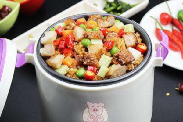 爱尚焖小猪加盟费