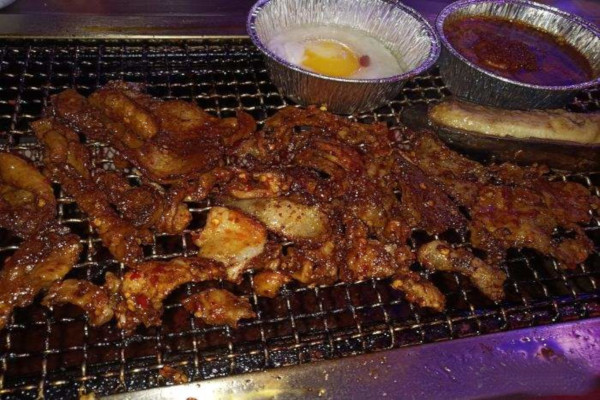 小薇薇西昌火盆烤肉加盟费