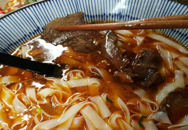 盛和品的米粉铺加盟费