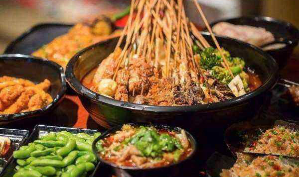 严记串串香加盟加盟店