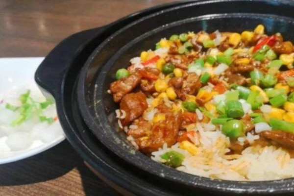 渔家煲仔饭加盟费