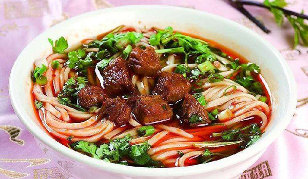 王氏华华牛肉面