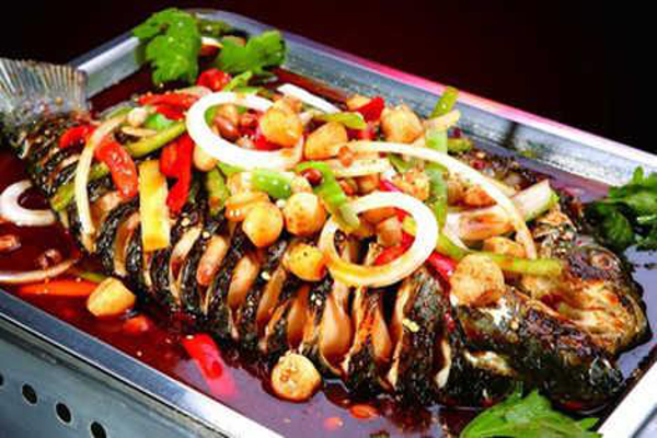 排队猫烤鱼加盟