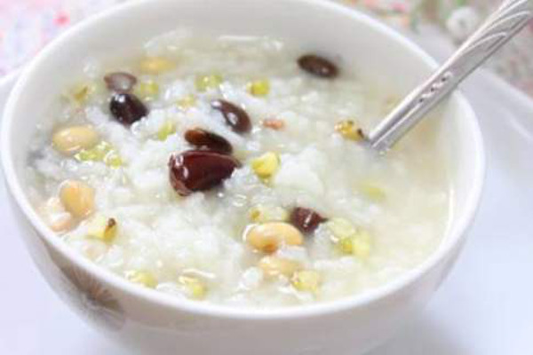 三品粥铺加盟费