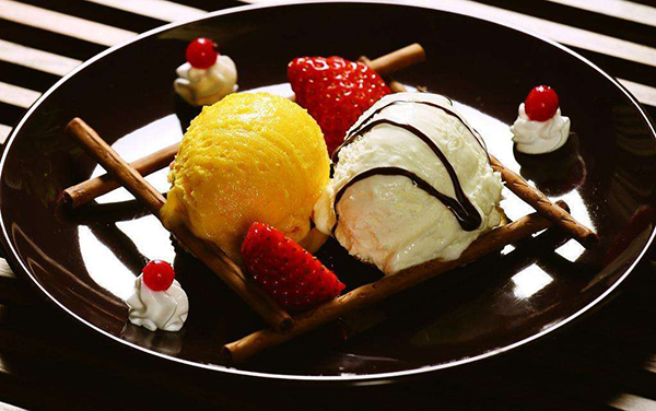 龟金正甜品加盟店